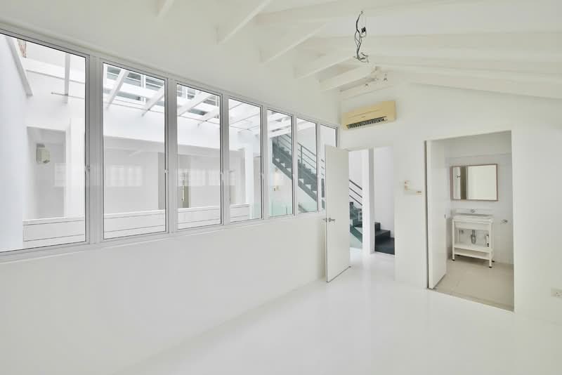 For Rent - Terraced House at Medan Damansara