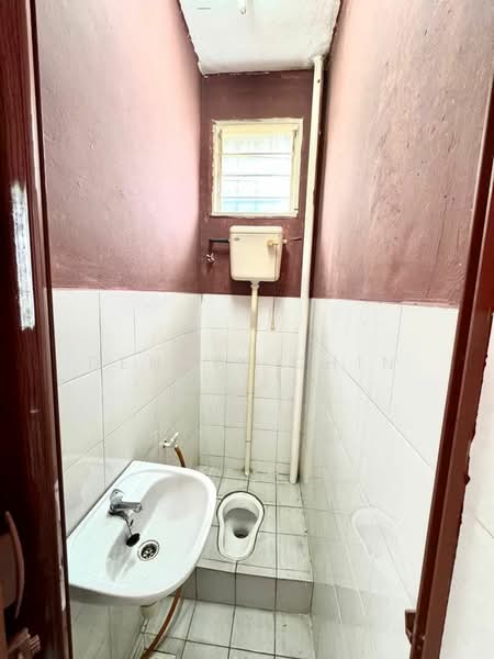 1-storey Terraced House at Bandar Mahkota Banting untuk Untuk Dijual - RM 280,000, Apr 2026 - PropertyGuru.com.my