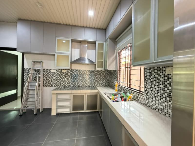 Semi-Detached House for Sale in Bukit Sungai Long (Bandar Sungai Long) - Selene Chong - PropertyGuru.com.my
