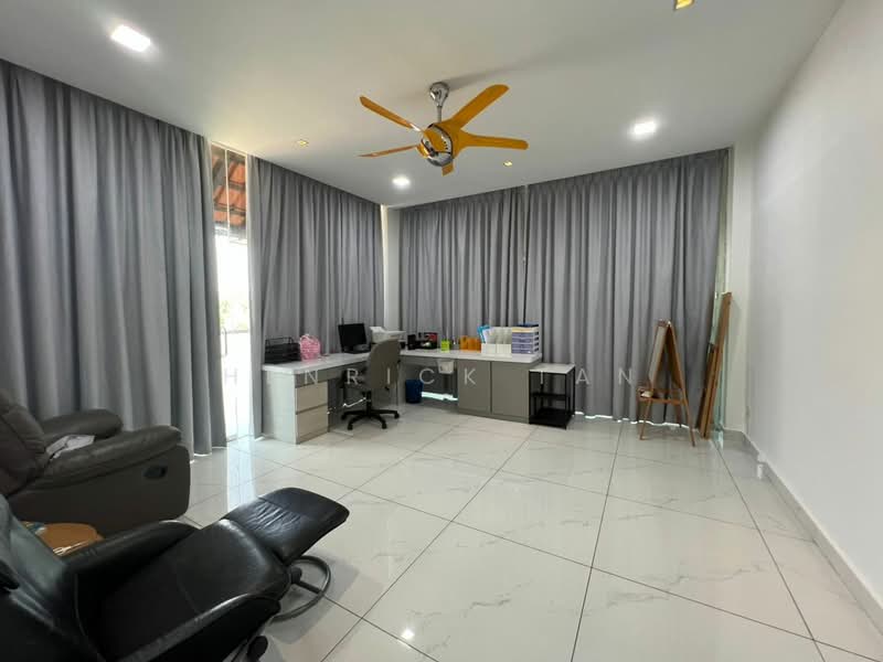 For Sale - Bungalow at Bandar Kinrara Seksyen 9