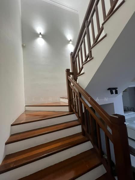 For Sale - Bungalow at Bandar Kinrara Seksyen 9