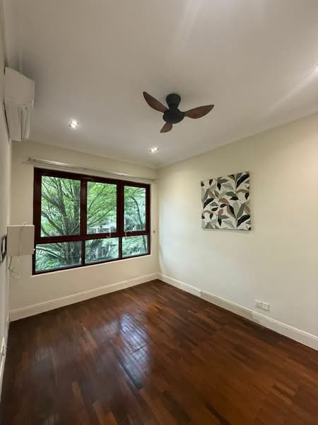 Untuk Disewa - Surian Condominium