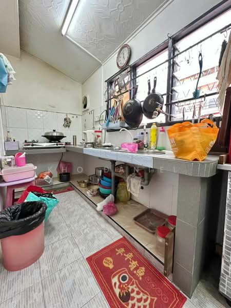 1-storey Terraced House for Sale in Bandar Baru Kuala Selangor (Kuala Selangor) - Kho Daniel - PropertyGuru.com.my