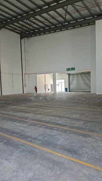 Warehouse for Sale in Seksyen 35 (Shah Alam) - Annie Chong - PropertyGuru.com.my