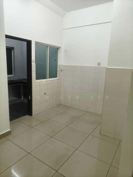 For Rent - First Residence (Residensi Unggul)