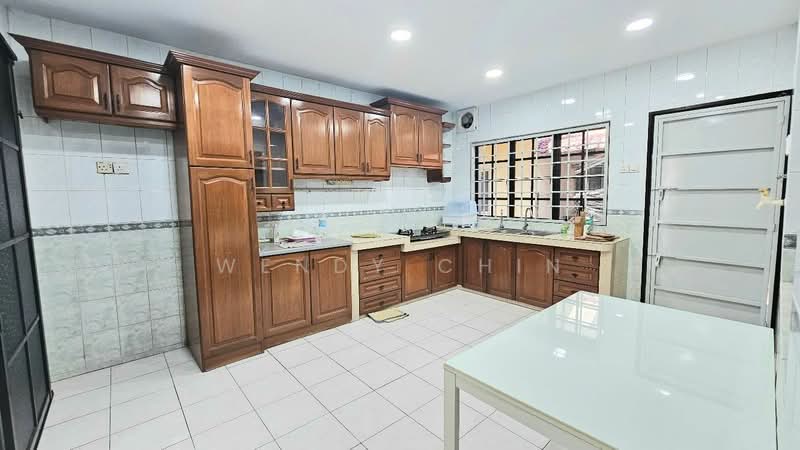 2-storey Terrace House at TAMAN PUCHONG UTAMA untuk Untuk Disewa - RM 1,900 /bulan, Mac 2026 - PropertyGuru.com.my
