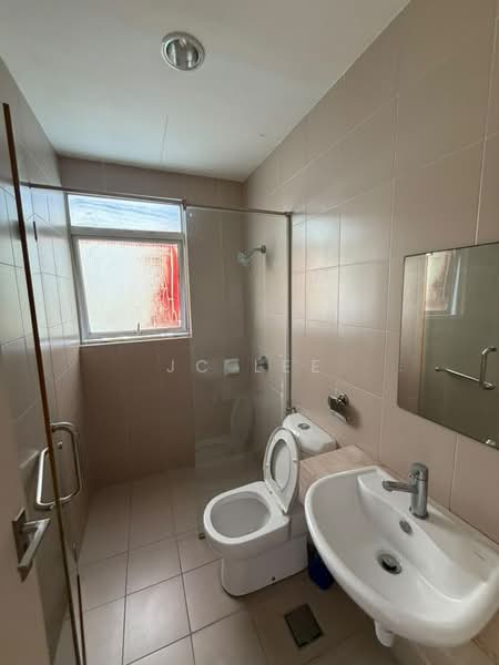 Kondominium untuk Disewa di Amaya Saujana - Jc Lee - Bathroom - PropertyGuru.com.my