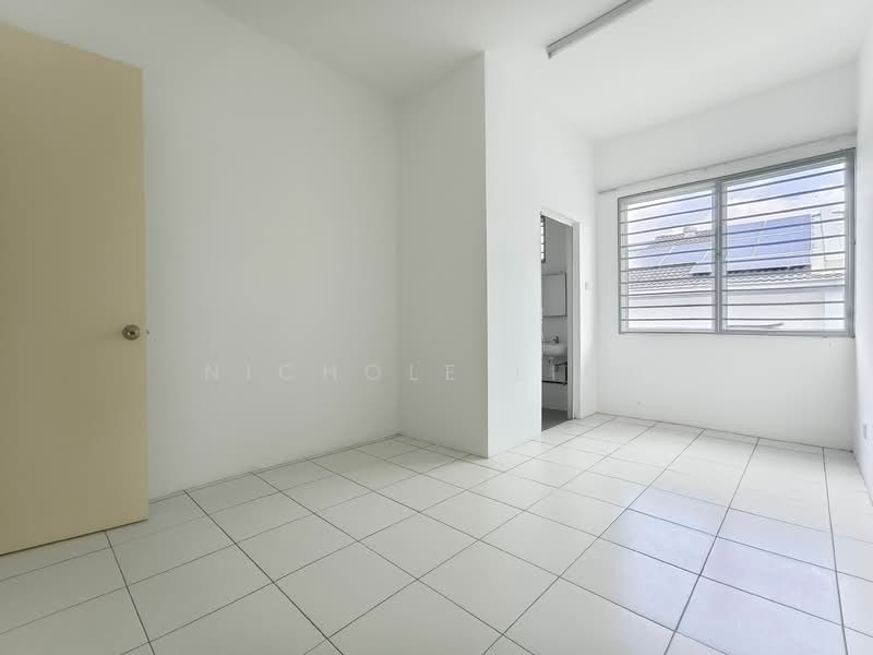 2-storey Terraced House for Sale in Taman Nadayu 92 (Kajang) - Nichole Liew - PropertyGuru.com.my