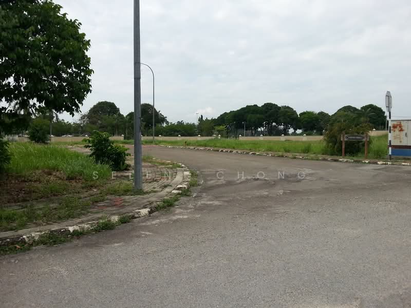 Tanah Kediaman untuk Dijual di Bayu Lakehomes (Mantin) - Selene Chong - PropertyGuru.com.my