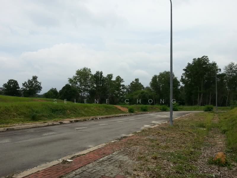 Tanah Kediaman untuk Dijual di Bayu Lakehomes (Mantin) - Selene Chong - PropertyGuru.com.my