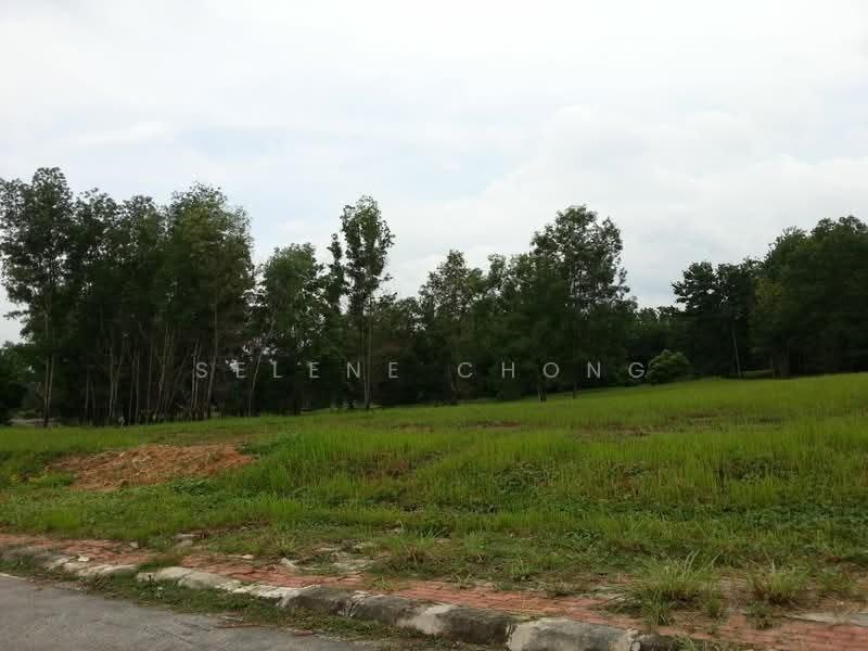 Tanah Kediaman untuk Dijual di Bayu Lakehomes (Mantin) - Selene Chong - PropertyGuru.com.my