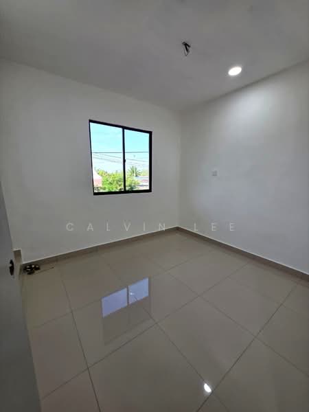 2-storey Terraced House for Sale in Taman Rinting (Masai) - Calvin Lee - PropertyGuru.com.my
