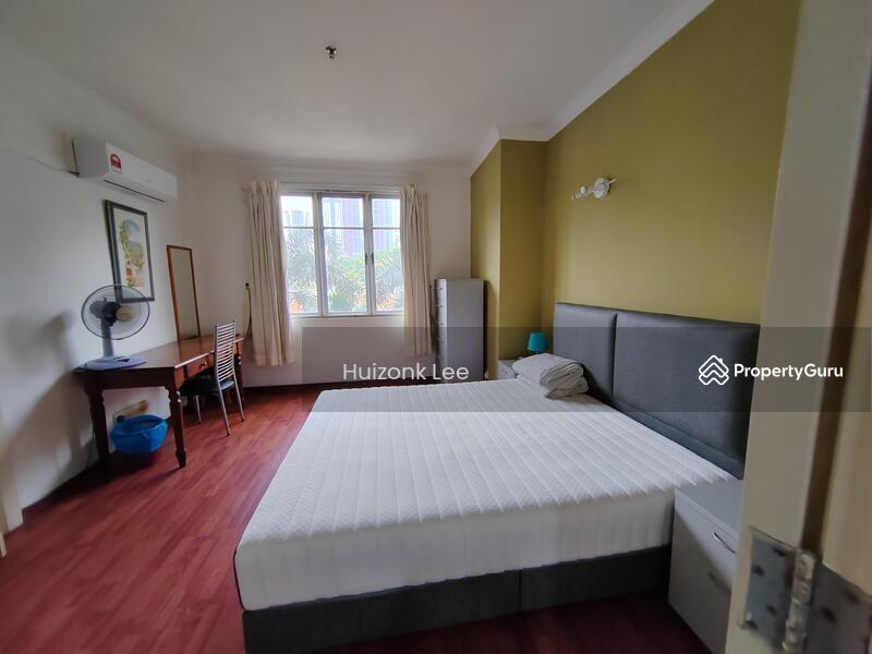 Holiday Place (D-Villa Residence) untuk Untuk Dijual - RM 310,000, Mac 2026 - PropertyGuru.com.my