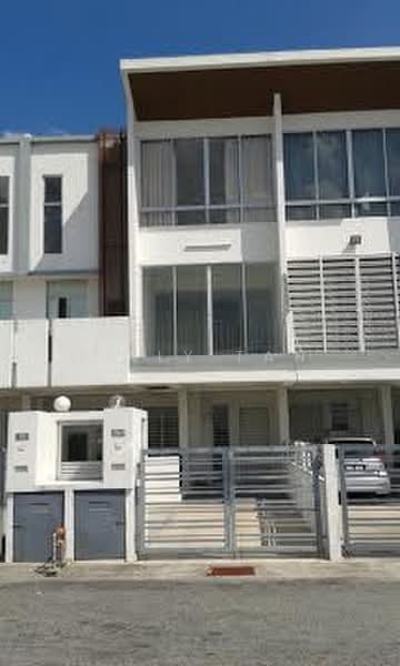 Rumah Bandar untuk Dijual di Puchong (Selangor) - Billy Tan - PropertyGuru.com.my
