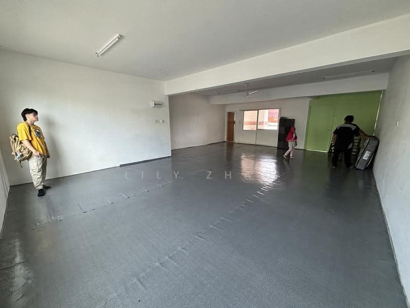 1st FLOOR / TINGKAT 1, Living Room