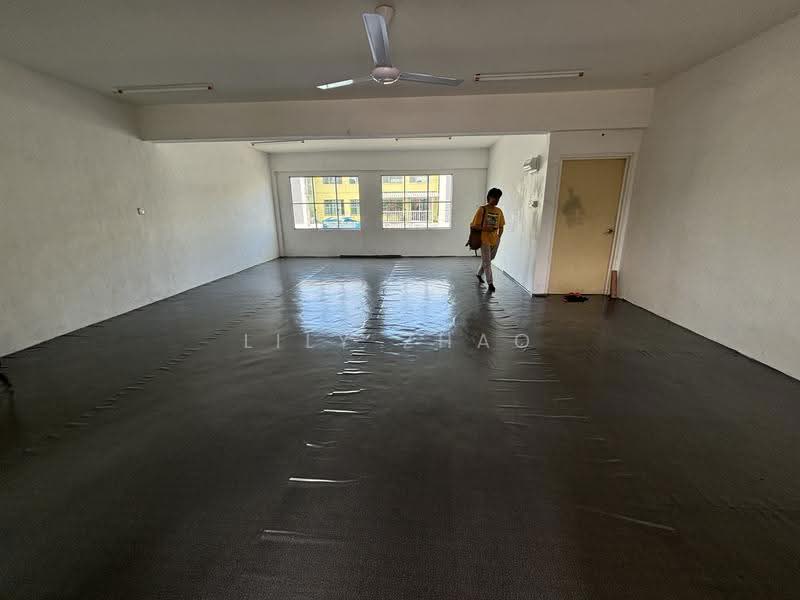 1st FLOOR / TINGKAT 1