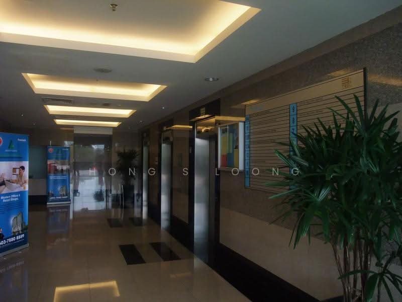 Office for Rent in Petaling Jaya (Selangor) - Hong Soon Loong - Lift Lobby - PropertyGuru.com.my
