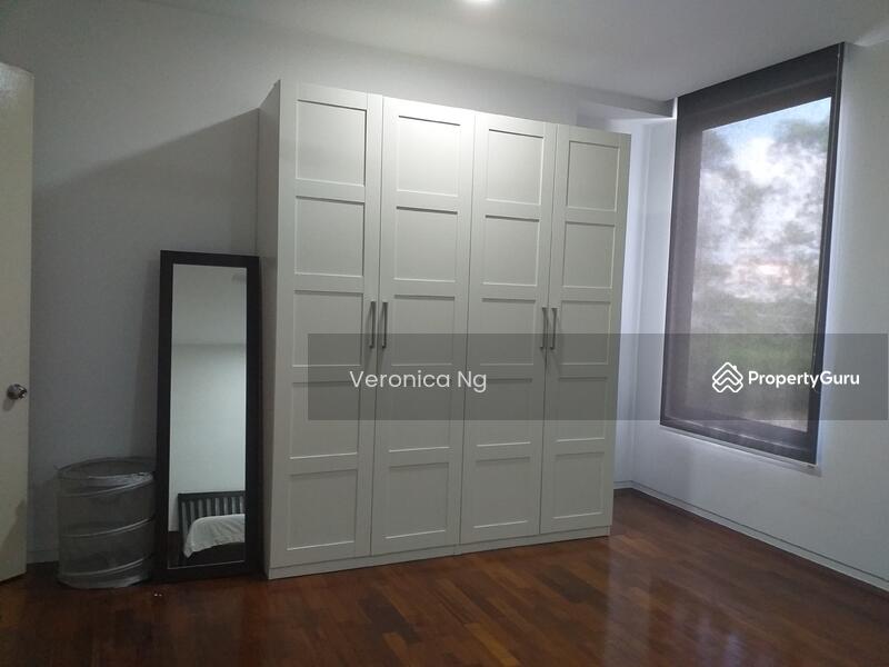 Untuk Dijual - BLUCONSTELLATION