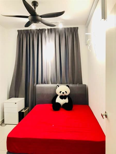 Kondominium untuk Disewa di University Place/ Plaza Ivory/ U place FURNISHED Near USM Gelugor - Kwan KF - Bedroom - PropertyGuru.com.my