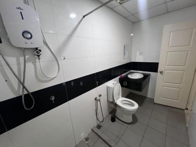 Service Residence for Rent at Mansion One - Rex Tung - Bathroom - PropertyGuru.com.my
