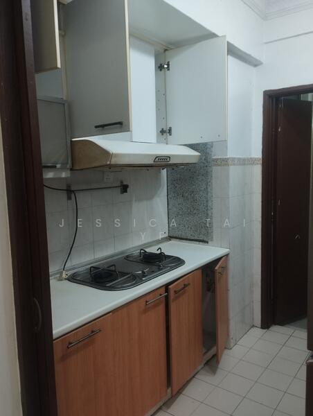 Built in kitchen cabinets with hood and hob