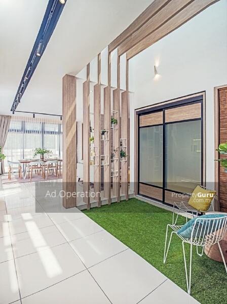 Trio by Setia
