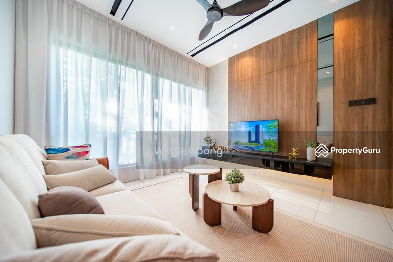 For Sale - Waterway Peaks