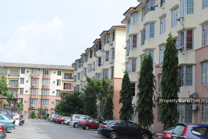 Desa Temenggung Apartment, Pinggiran Highway Batu Caves, Batu Caves