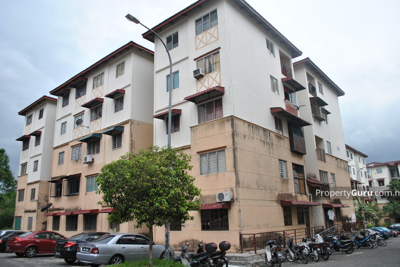 Sri Indah Apartment Persiaran Lestari Perdana, Taman Sri Indah, Seri