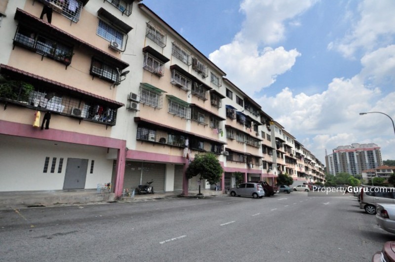 Pangsapuri Mawar (Seri Kembangan) Jalan Mawar, Taman Bukit Serdang