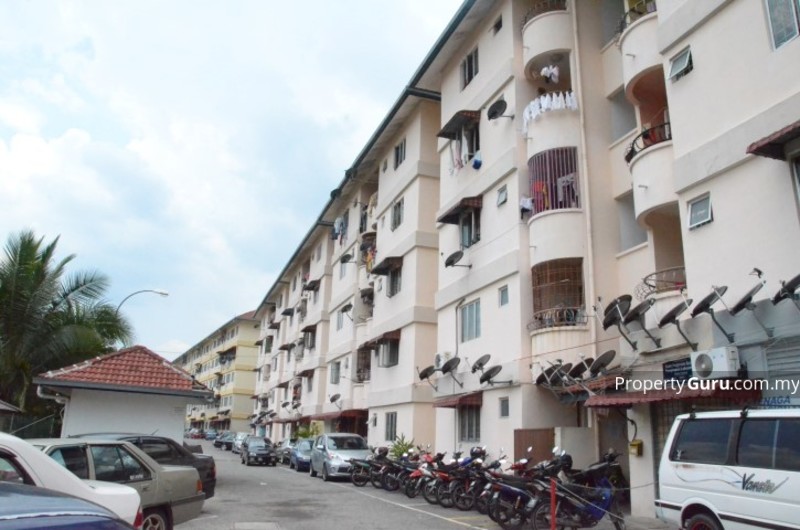 Pangsapuri Laksamana Jalan Laksamana, Kampung Laksamana, Batu Caves